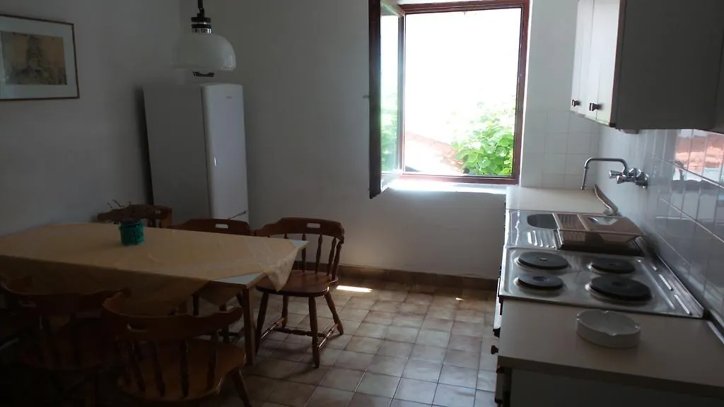 Tihana Apartments Jadranovo