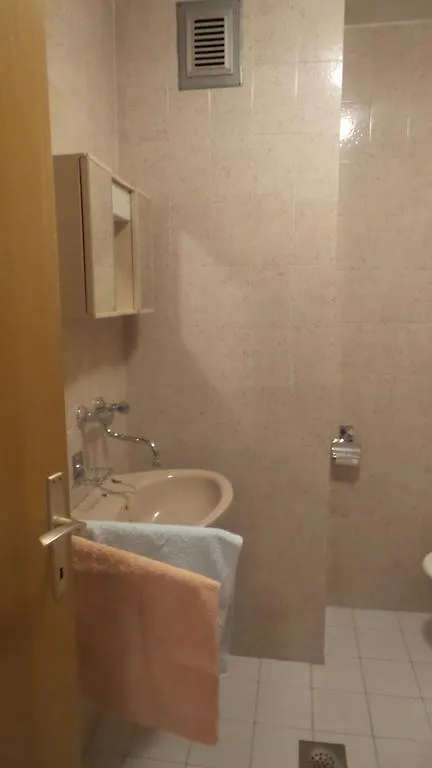 Tihana Apartments Jadranovo