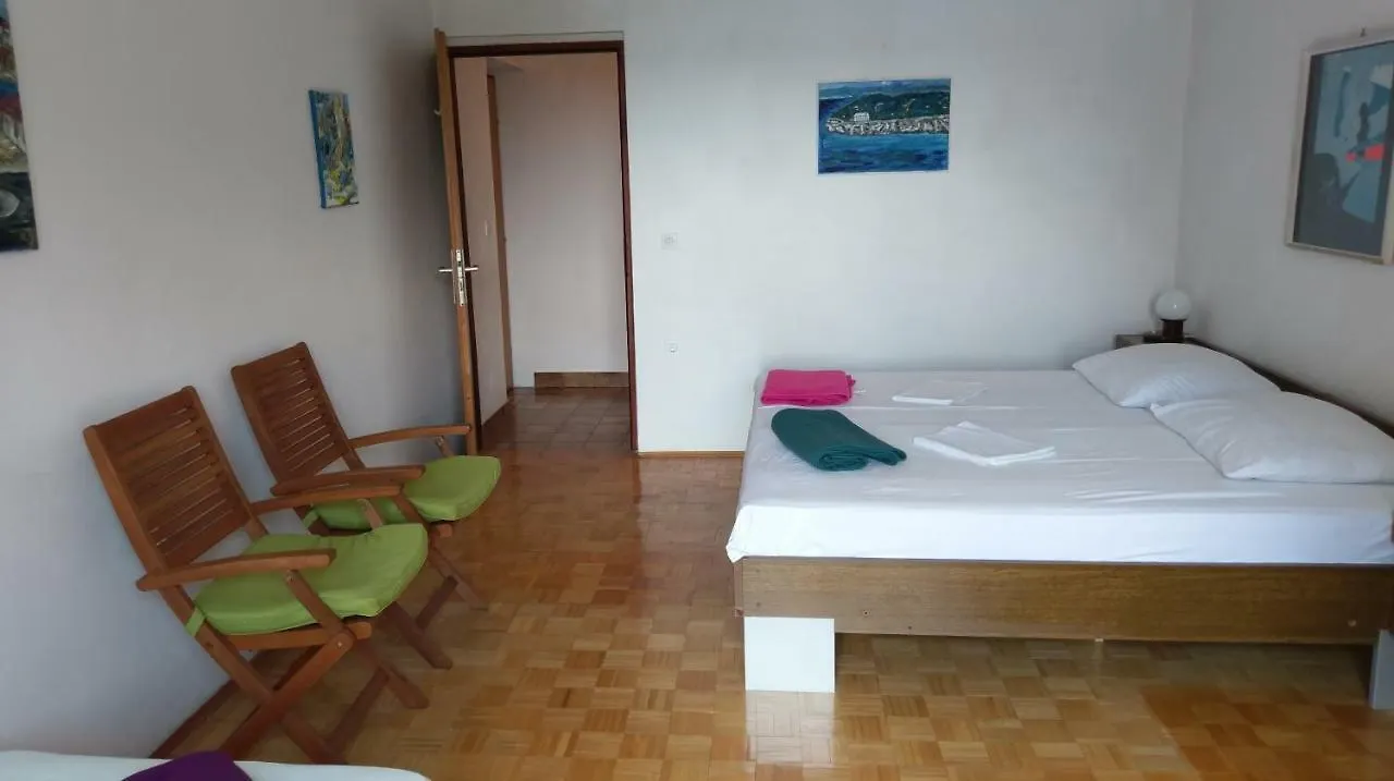 Tihana Apartments Jadranovo